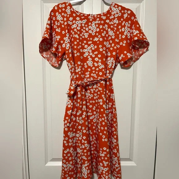 Banana republic red floral dress on sale